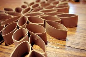 Choisissez parmi une large sélection de papier toilette professionnel, rouleaux, papiers hygiénique bobines ou encore papier toilette feuille à feuille pour une hygiène optimale tout en faisant des. 2 Idees Recup Pour Decorer Les Murs Idee Creative