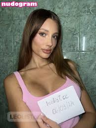 Chloe Haze  Chloeehaze  chloesquishhyy Фото утечки OnlyFans обнаженная №8  - Nudogram v2.1