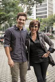 Twitter oficial da atriz, christiane torloni e estou atualmente atuando na novela fina estampa. Christiane Torloni Vive Uma Mulher Do Novo Milenio Em O Tempo Nao Para Diario Da Regiao Televisao