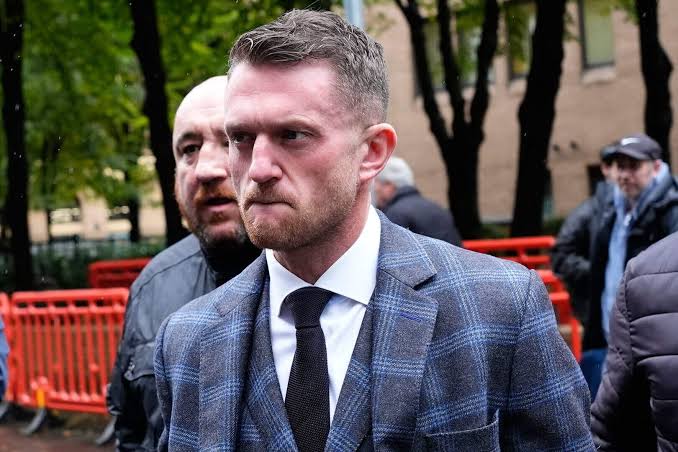 Tommy Robinson 'threatened people and acted like a bully' in alleged harassment of journalists, prosecutor tells trial | Irish Independent