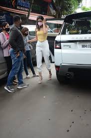 Ananya pandey latest workout routine and diet plan. 6jk20g9jgtjlsm