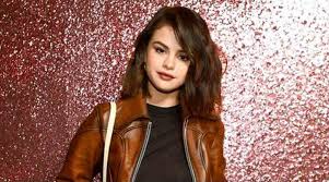 Selena gomez & marshmello wolves: Selena Gomez Gets Emotional While Talking About Life Saving Kidney Transplant Entertainment News The Indian Express