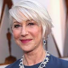 Tra le varie tonalità di colore e ricrescita, è elevatissimo. Come Portare I Capelli Bianchi Dopo I 50 Salvatore Falco Balayage Lovers