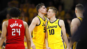 Now that the 2021 ncaa men's basketball season is underway, we are getting a more clear picture of the top prospects in the upcoming class. Hawkeyes Luka Garza Joe Wieskamp Invited To Nba Combine