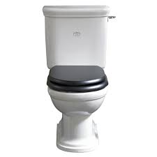 Klassisches Wc In 2020 Traditionelle Bader Gusseisen Badewanne Klassisch