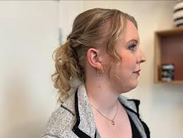 Den smukkeste farvning i salonen i dag 😍  #cut#haircut#longhair#lighthair#blonde#blondhair#gloss#gloss#reflekser#striber#toning#frisør#hairdresser#smukt#nythår#frisøriastrup#langthår#davinesview#davinesproducts#salonsupport#newhair😍