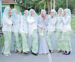 We did not find results for: 29 Baju Bridesmaid Menarik Inspirasi Tema Warna Trending