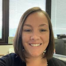 Janelle Downes (@Hrupsanddownes)