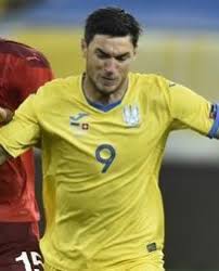 Born 27 november 1995) is a ukrainian professional footballer who plays as a striker for belgian club gent and the ukraine national team Roman Yaremchuk Wikipedia