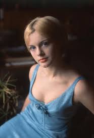 Anny duperey, le voile noir. Le Chapiteau De Ma Mere Anny Duperey Sur Le Fil De L Ecriture Culture Next