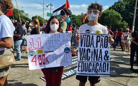 A manifestação contra o presidente jair bolsonaro (sem partido) em brasília, neste sábado (29/5), começou às 9h. 5ywmrw6wfyz7hm
