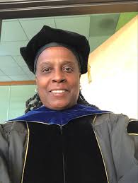 Robin Holmes-Sullivan