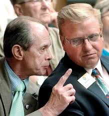 Watch school district, state board recommends