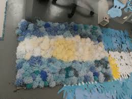 Bandera nacional argentina imagenes de bandera argentina tandil argentina día de la bandera escarapelas argentinas banderas argentinas cuadros de joan miro efemerides argentinas. Bandera Argentina Con Pompones Manualidades Manualidades Escolares Dia De La Bandera
