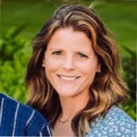 Becky Reno's Instagram, Twitter & Facebook