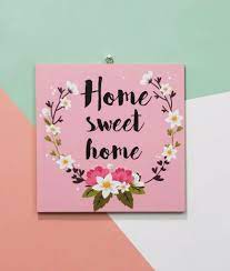 Kamu bisa menambahkan hiasan kerang dan bintang laut loh. Wall Decor Hiasan Dinding Tulisan Home Sweet Home Pink Ayu Home Interior
