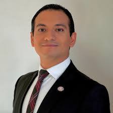 Dr. Marcial Desfassiaux Díaz, Ortopedista