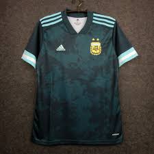 Nspirada no icônico manto usado em campo, a camisa seleção argentina home 2018 s/n° torcedor adidas masculina conta com tecnologia antissuor e caimento mais solto para sua torcida na copa! Camisa Selecao Argentina 2020 21 Envio Imediato Camiseta Masculina Adidas Nunca Usado 46521901 Enjoei