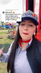 Respuesta a @Juana Baez 🤩 Soy como el girasol, de espaldas al oscuro ...