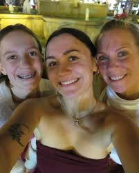 Emma Mayes（@emmaamayes）• Instagram 相片與影片