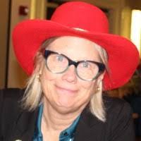 Carrie Root's Instagram, Twitter & Facebook