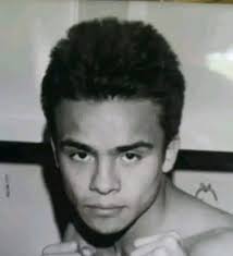 El jóvencito que se convirtió en uno de los mejores boxeadores mexicanos de  la historia...