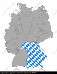 Bayern hat rund 13 millionen einwohner und ist damit nicht nur das bekannteste, sondern auch das größte bundesland deutschlands. Karte Von Deutschland Mit Fahne Von Bayern Lizenzfreies Bild 14059105 Bildagentur Panthermedia