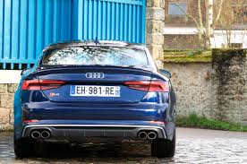 El audi a5 sportback combina el diseño de un coupé con la funcionalidad de un avant. Essai Audi S5 Sportback Une Sacre Polyvalence Qui Depote Sa Mere