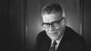 FMC CEO Malott Thwarted Raiders by Loading Up Company With Debt