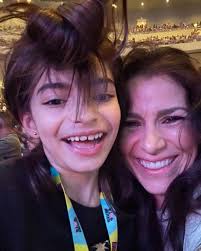 Alessandra Rosaldo y su hija Aitana vía Instagram 📸