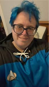 Saw these Ferrari Sweatsuits and instantly thought Starfleet, 😆🤣 🖖