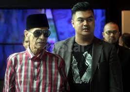 Some may regard him as hero but others just call him a malicious and cold also known as: Genap 2 Tahun Jins Shamsuddin Meninggal Dunia Jebat Rindukan Ayah Hiburan Mstar