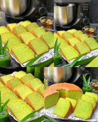 Jika ingin membuat resep mocca nougat chiffon cake namun kesulitan dan malas membuat nougatnya boleh menggunakan selai kacang siap pakai untuk versi ekonomisnya. Bolu 6 Telur Enak