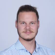 Leon Schulz's Instagram, Twitter & Facebook