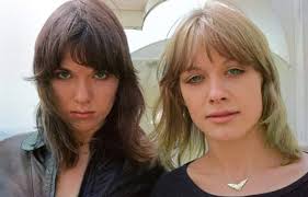 Le sorelle Wilson delle Heart, metà-fine anni '70 (non mi vengono in mente  due persone più belle nel rock di queste due leggende) : r/OldSchoolCool