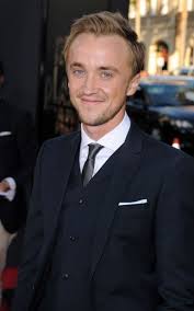 Rise Of The Planet Of The Apes Tom Felton Scenes Pin By Grishma Ann On Draco In 2020 With Images Tom Felton Tom Felton Harry Potter Tom Felton Hot
