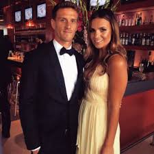 Maybe you would like to learn more about one of these? Laura Wontorra Das Ist Der Neue Job Der Schonen Sportmoderatorin Gala De