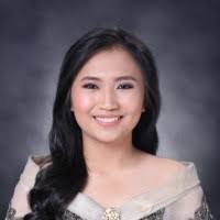 Trisha Cabral's Instagram, Twitter & Facebook