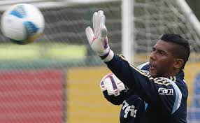 Goleiro aranha foi chamado de macaco por torcedores do grêmio.divulgação. Opiniao Por Onde Anda O Goleiro Aranha Torcedores Noticias Sobre Futebol Games E Outros Esportes