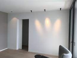 lichterlebnis wohnzimmer findme von flos bildbeleuchtung lichtkonzept beleuchtungskonzepte