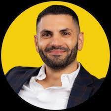 Edward Mizzi's Instagram, Twitter & Facebook