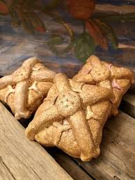 Day Of The Dead Pan De Muerto Set Of 3 Mexican Bread Etsy In 2020 Pan De Muerto Day Of The Dead Mexican Decor