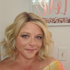 Tracey Pratt's Instagram, Twitter & Facebook