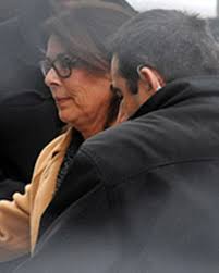 Sie war zunächst als fotomodell und in den 1980er jahren auch als sängerin tätig. Prinzessin Caroline Sie Entlastet Ihren Mann Gala De