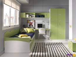 Dormitorio Infantil Madridecor Aprovechamos Los Espacios Creando Sitios De Descanso Lugares De Juego Y Estudio Pen Dormitorios Habitaciones Infantiles Muebles
