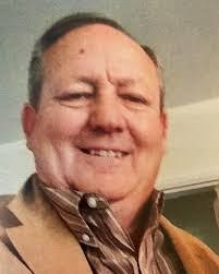 Amy Cannata's Instagram, Twitter & Facebook