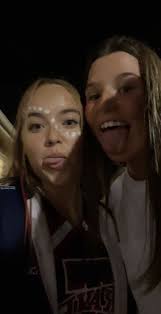 auds (@audrey.hilbert)