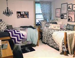 3 rooms 2 people each room 2 showers 1 toilet 2. Designing Parents Turn Dorm Rooms Into Dream Spaces
