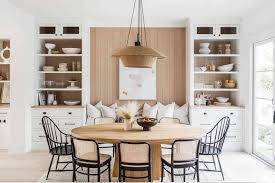 Try using dinnerware and decor in shades of brown for a warm, inviting atmosphere. 33 Standout Dining Table Decor Ideas