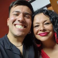 De antes de subir al festival de doma y folklore de Jesús María! Cuanto  amor y música entregado! Graciass por hacerme parte de esto  @candelamazzaoficial siempre vamos por más!
